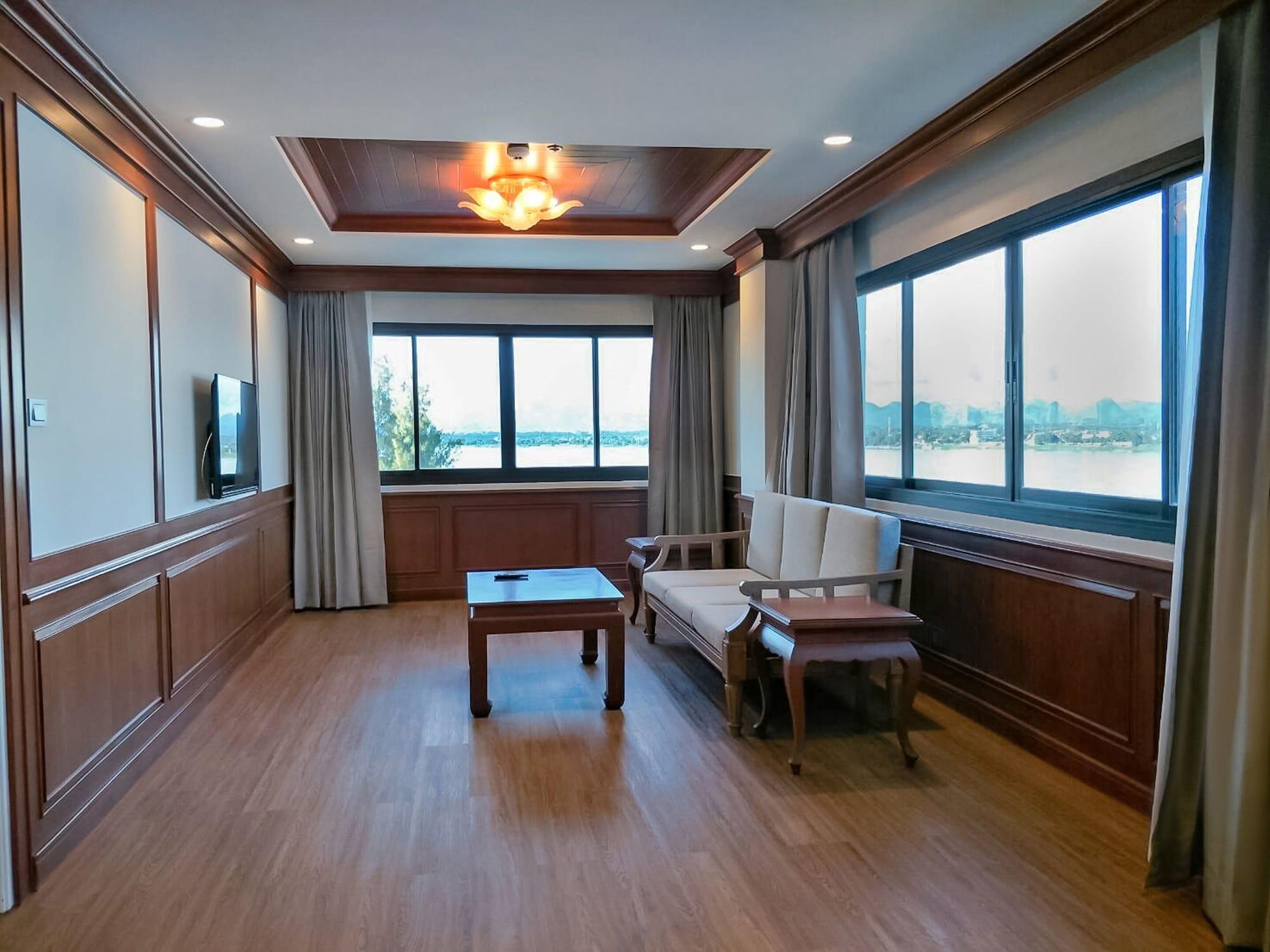 Fortune River View 4*