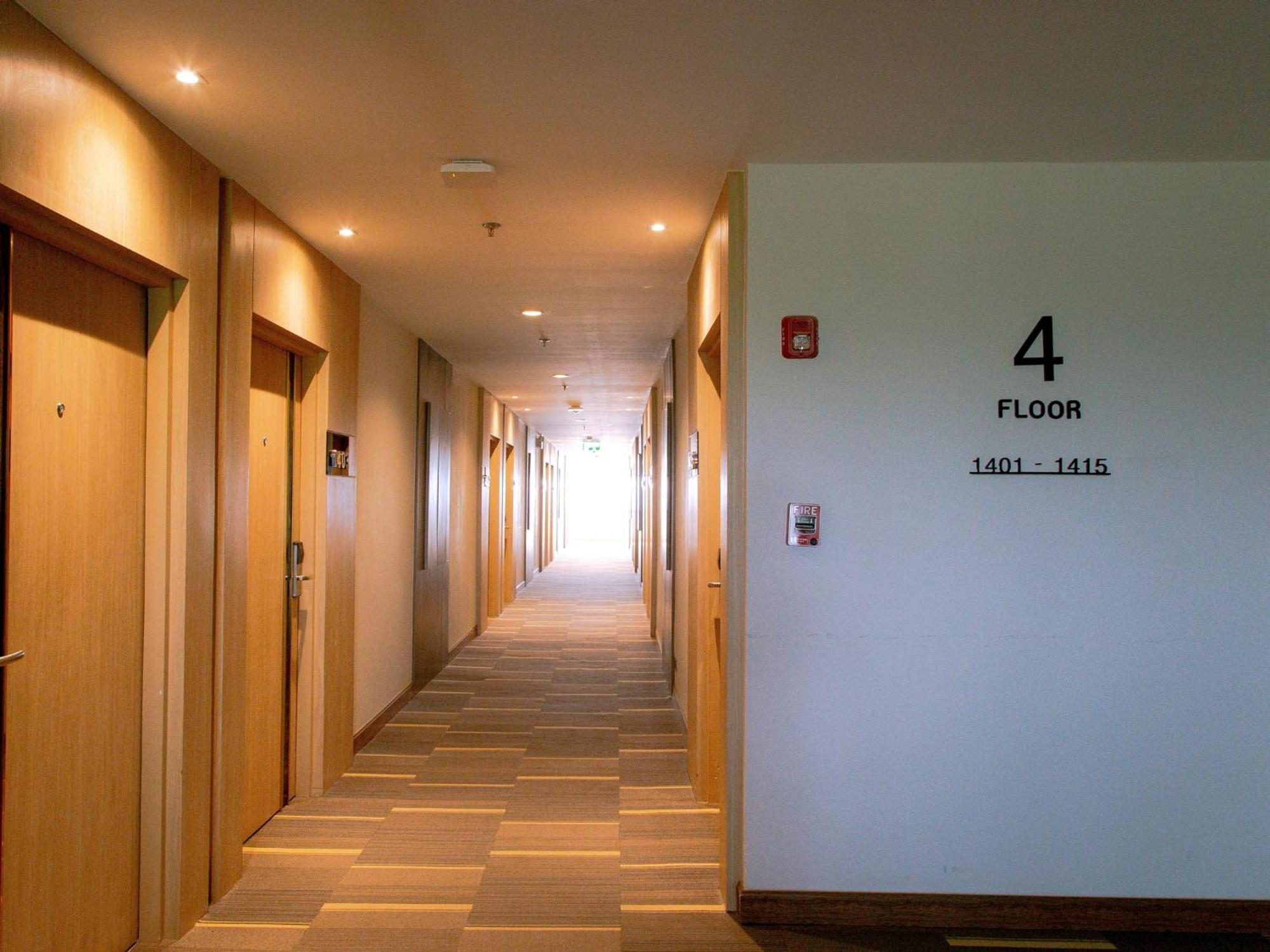 Fortune River View Hotel 4*