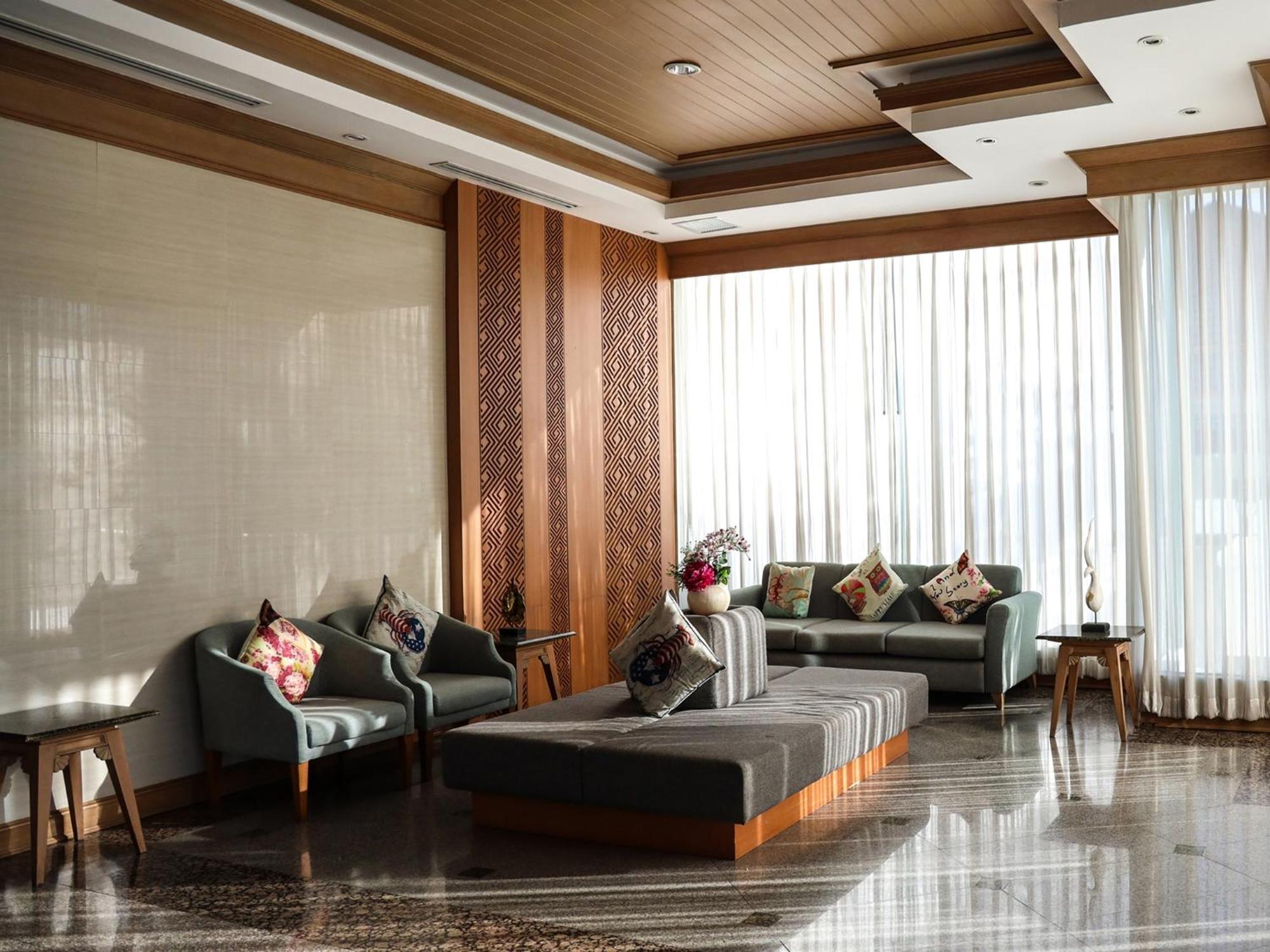 Fortune River View Hotel